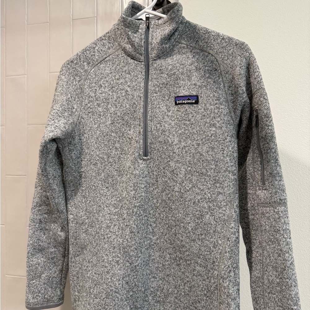 Patagonia Light Gray better sweater 1/4 zip women’s small